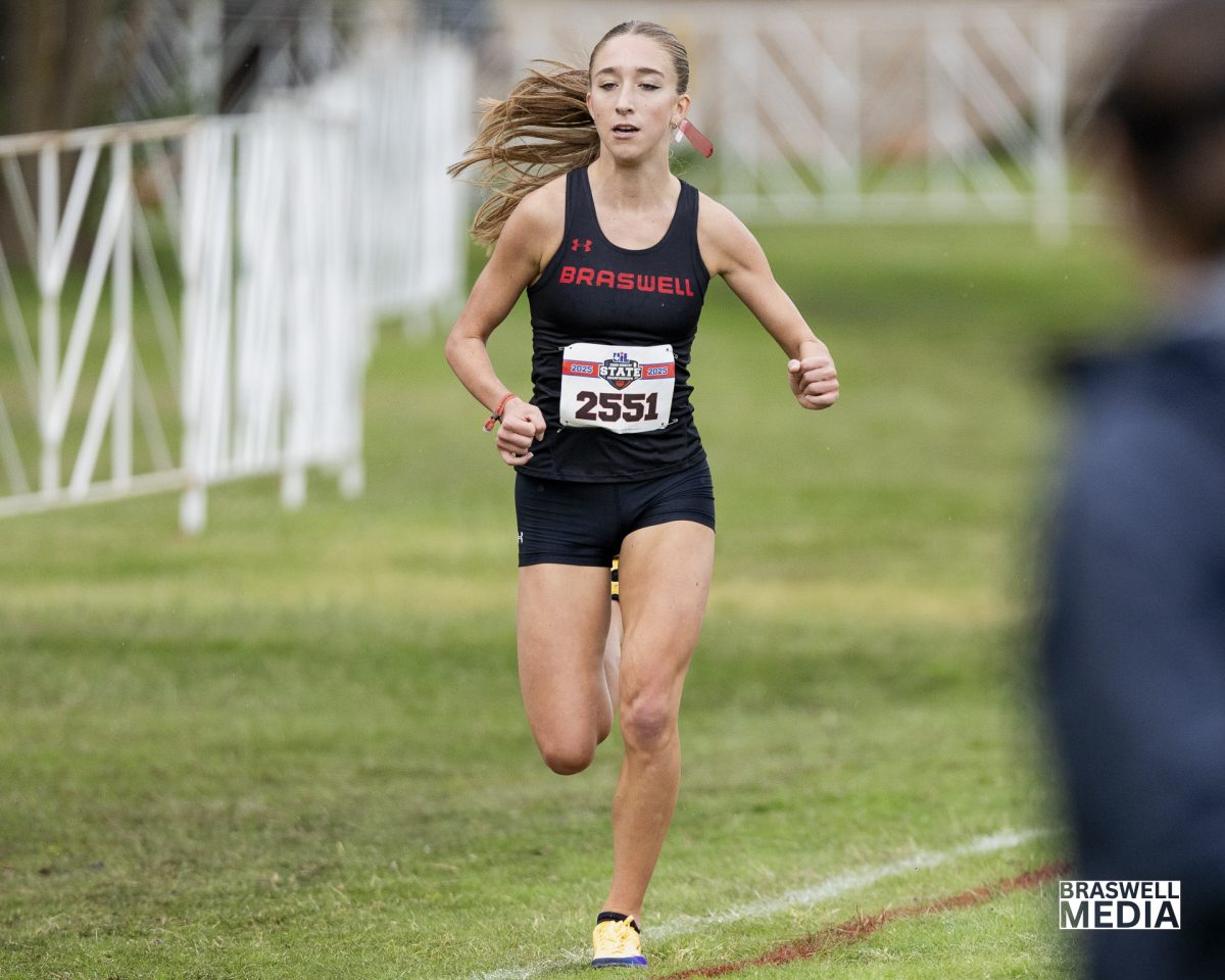 Senior Macy Wingard competed at the 2025 6A UIL State Cross Country meet in the girls division and won first place. Her time was 16:45.7
